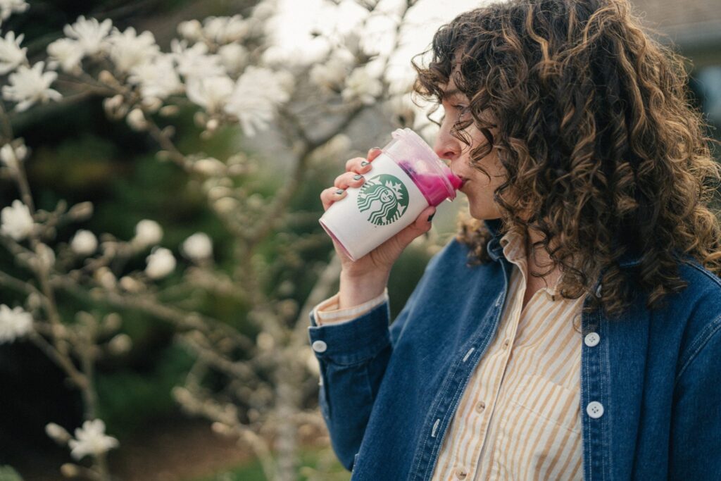 Starbucks Borrow-A-Cup - Bold Reuse